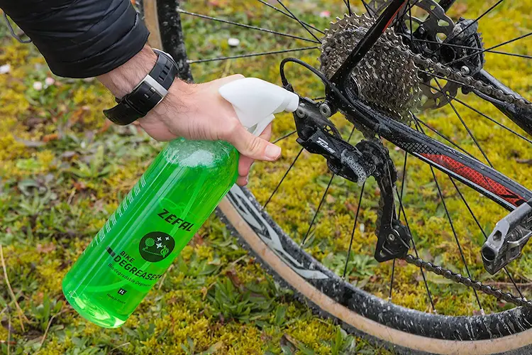 Kit nettoyage de chaîne de vélo